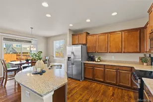 163 N Jamestown Way, Aurora, CO 80018 - Photo 5