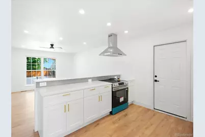 2571 S Kittredge Way, Aurora, CO 80013 - Photo 11