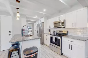 3067 S Holly Pl, Denver, CO 80222 - Photo 15