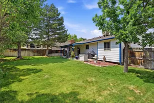 7947 S Flower Ct, Littleton, CO 80128 - Photo 29