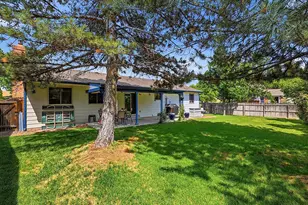 7947 S Flower Ct, Littleton, CO 80128 - Photo 27