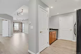 925 N Lincoln Street, Denver, CO 80203 - Photo 5