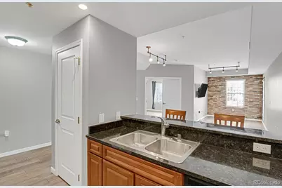 925 N Lincoln Street #8G, Denver, CO 80203 - Photo 13