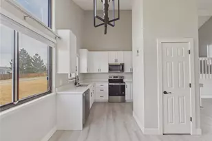 3752 S Genoa Cir, Aurora, CO 80013 - Photo 7