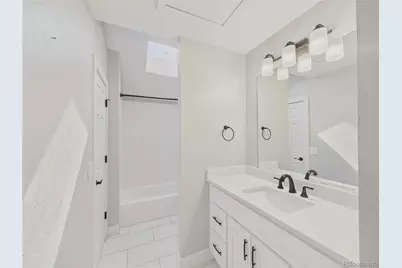 3752 S Genoa Circle #B, Aurora, CO 80013 - Photo 19