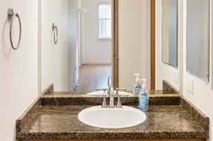 1011 S Ironton St, Aurora, CO 80012 - Photo 9