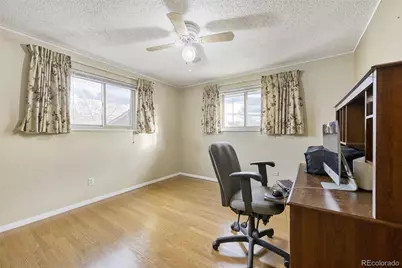 10220 Carmody Lane, Lakewood, CO 80227 - Photo 15