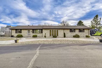 10220 Carmody Lane, Lakewood, CO 80227 - Photo 3
