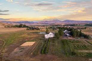 5952 Oxford Rd, Niwot, CO 80503 - Photo 7