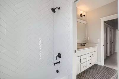 21235 E 61st Drive, Aurora, CO 80019 - Photo 19