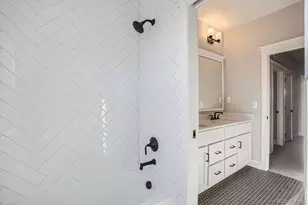 21235 E 61st Dr, Aurora, CO 80019 - Photo 19
