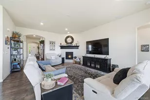 8057 Tamarac Ct, Thornton, CO 80602 - Photo 11