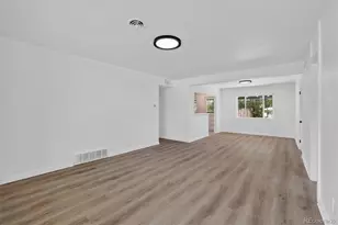 900 Quentin St, Aurora, CO 80011 - Photo 11