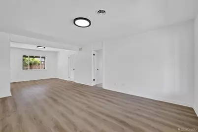 900 Quentin Street, Aurora, CO 80011 - Photo 9