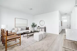 3673 S Lisbon Ct, Aurora, CO 80013 - Photo 3