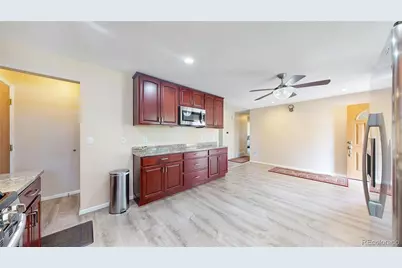 7027 Vivian Court, Arvada, CO 80004 - Photo 5