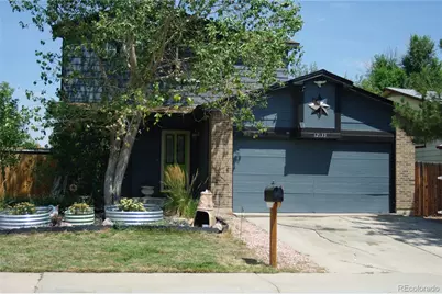12133 Newport Drive, Brighton, CO 80602 - Photo 5