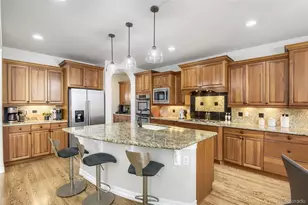 9889 Sunset Hill Cir, Lone Tree, CO 80124 - Photo 5