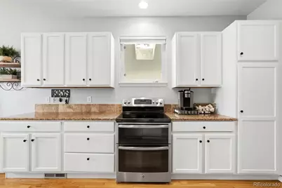 8650 W 49th Circle, Arvada, CO 80002 - Photo 17