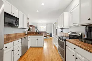 8650 W 49th Cir, Arvada, CO 80002 - Photo 15