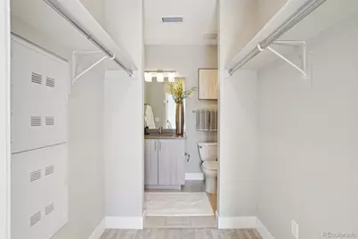 2374 S University Boulevard #204, Denver, CO 80210 - Photo 21