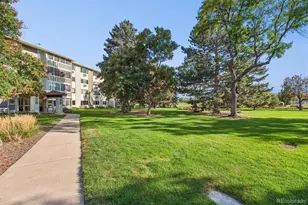 9360 E Center Ave, Denver, CO 80247 - Photo 15