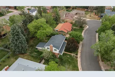 1061 E Briarwood Circle N, Centennial, CO 80122 - Photo 41
