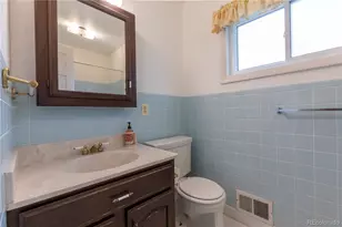 1061 E Briarwood Cir N, Centennial, CO 80122 - Photo 25