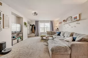 9190 E Arbor Cir, Englewood, CO 80111 - Photo 1