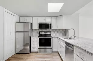 1226 S Monaco St Pkwy, Denver, CO 80224 - Photo 9