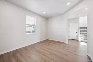 4581 N Versailles Way, Aurora, CO 80019 - Photo 3