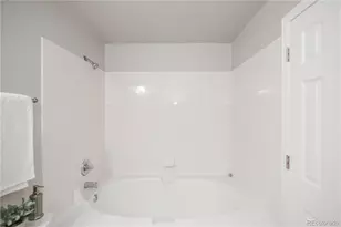 8371 S Upham Way, Littleton, CO 80128 - Photo 17