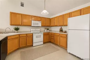 3271 E 103rd Pl, Thornton, CO 80229 - Photo 7