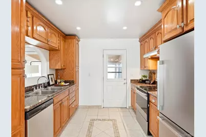 1505 S Paris Court, Aurora, CO 80012 - Photo 17