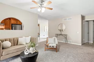 1505 S Paris Ct, Aurora, CO 80012 - Photo 13
