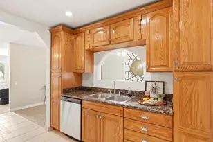 1505 S Paris Ct, Aurora, CO 80012 - Photo 19