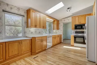 2215 S Zeno Street, Aurora, CO 80013 - Photo 9