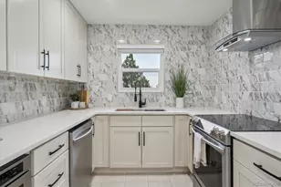 13910 Blue Jay Ln, Larkspur, CO 80118 - Photo 3