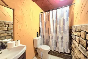 608 E 22nd Street Rd, Greeley, CO 80631 - Photo 13