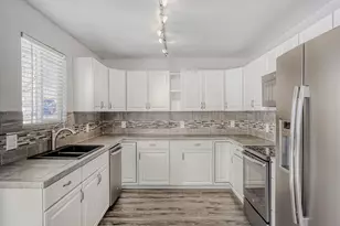 8733 Kendall Ct, Arvada, CO 80003 - Photo 7