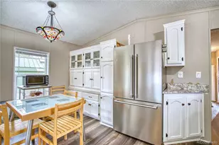 5775 Sunny Brook Ct, Loveland, CO 80538 - Photo 3