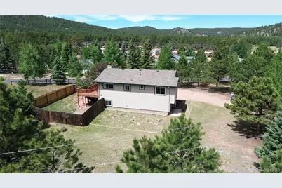 1056 Sundance Circle, Woodland Park, CO 80863 - Photo 3