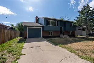 925 Arrawanna St, Colorado Springs, CO 80909 - Photo 1