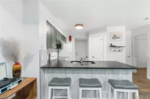 910 S Dahlia St, Denver, CO 80246 - Photo 7