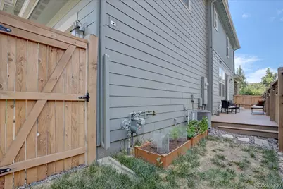 11279 E 25th Drive, Aurora, CO 80010 - Photo 27