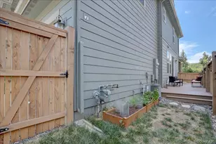 11279 E 25th Dr, Aurora, CO 80010 - Photo 27