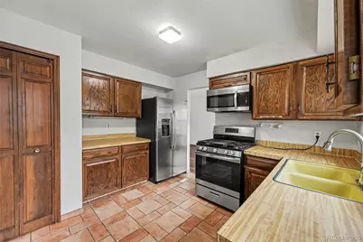 2594 E Geddes Avenue, Centennial, CO 80122 - Photo 17