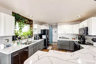 825 Cherokee St, Strasburg, CO 80136 - Photo 15