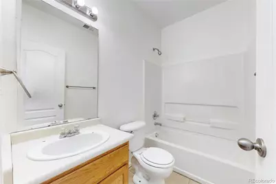 12178 E Kansas Place, Aurora, CO 80012 - Photo 17