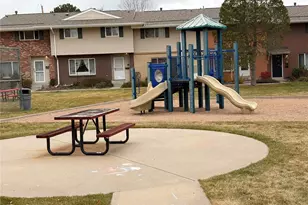 9240 E Lehigh Ave, Denver, CO 80237 - Photo 29